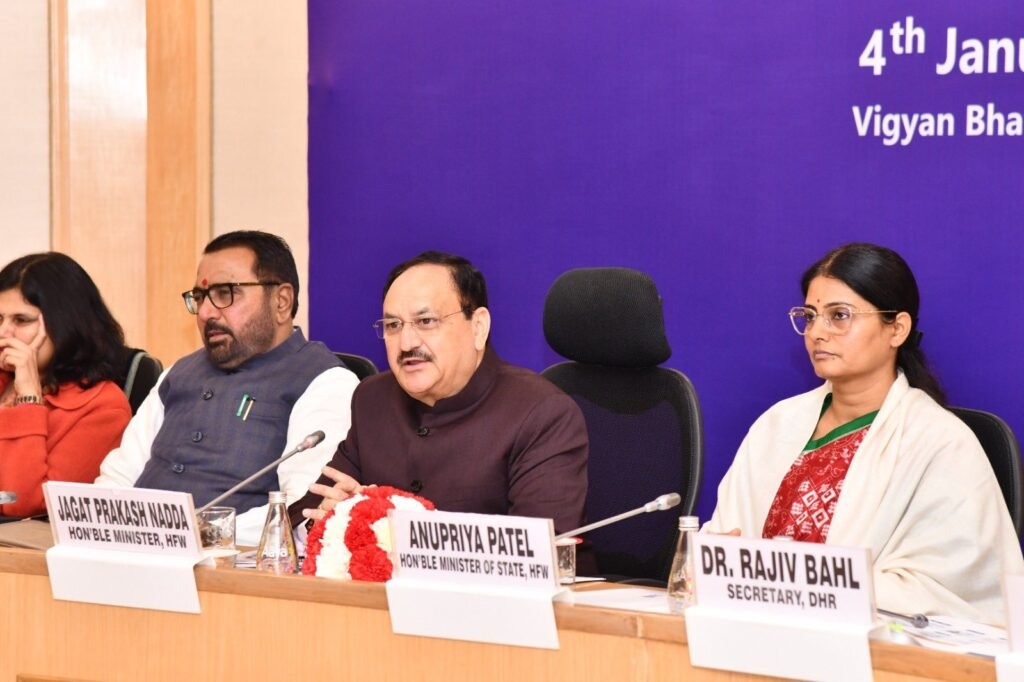 चीन के बाद भारत में HMPV वायरस का खतरा: वायरस का बच्चों और बुजुर्गों पर ज्यादा असर