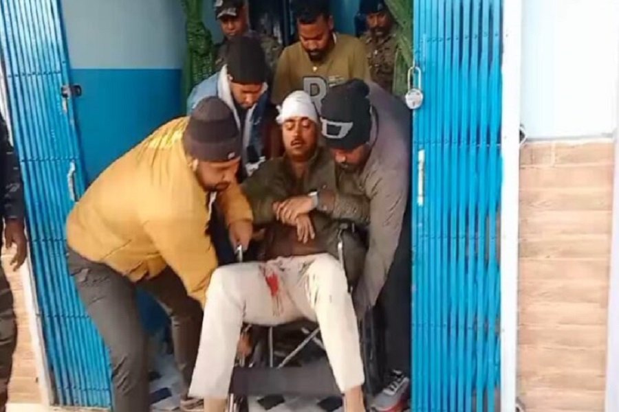 सांसद चंद्रप्रकाश चौधरी के समर्थकों और JMM समर्थकों के बीच हिंसक भिड़ंत, क्षेत्र में मचा हड़कंप, SDPO घायल