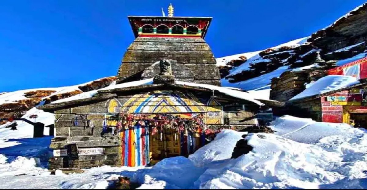 “Tungnath मंदिर की रहस्यमयी कहानी: यहां माता पार्वती ने की थी कठोर तपस्या”